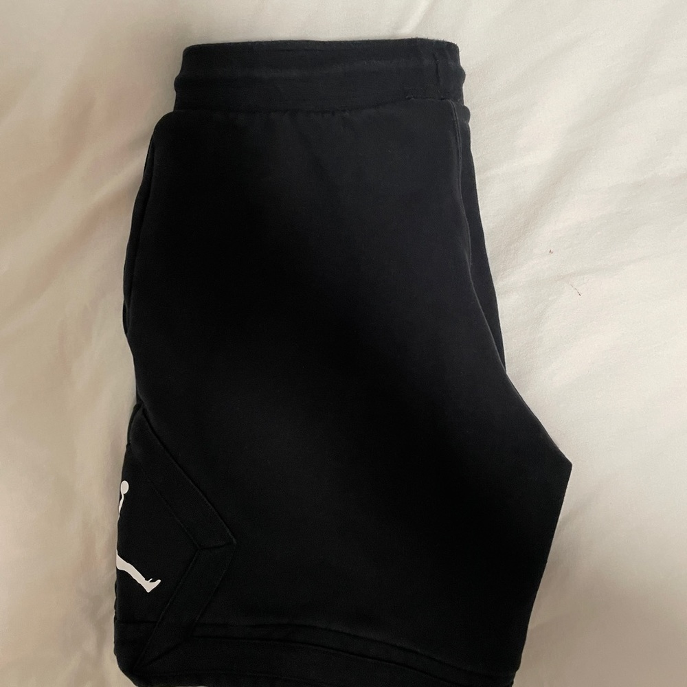 Jordan brand heavy weight diamond logo fleece short in black - Picture 2 of 10